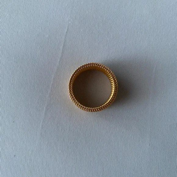 Women’s Gold Coated Stainless Steel Chain Mesh Ring Size 8 - Picture 3 of 4